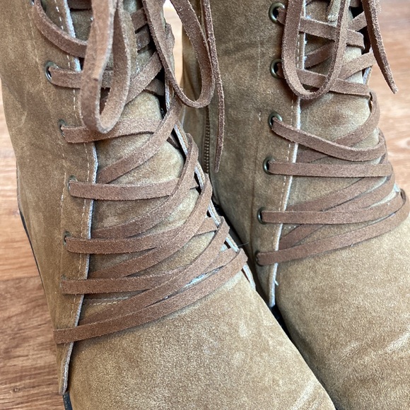 Oasis Society Jamie Vegan Suede Tan Lace Up Hiking Boots - Picture 6 of 9